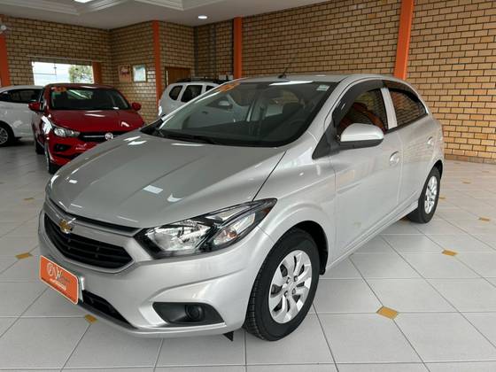 CHEVROLET ONIX 1.0 MPFI LT 8V FLEX 4P MANUAL